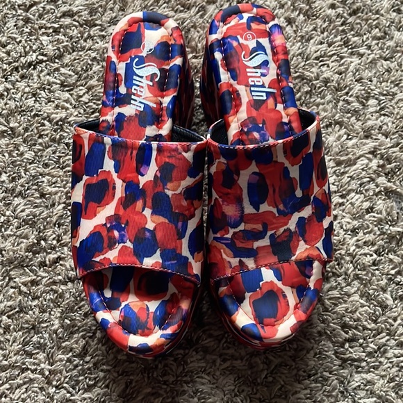 Platform sandals - Picture 4 of 5